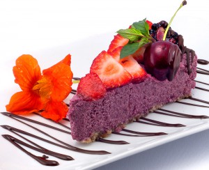 Raw Vegan and Gluten Free Cheesecake